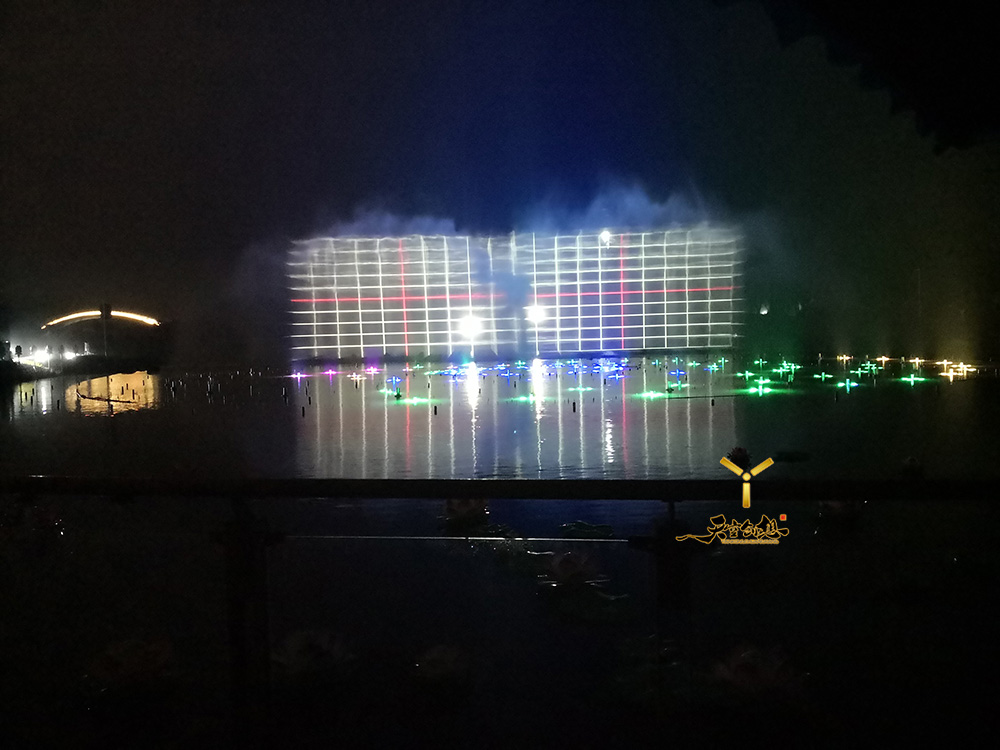 達州蓮花湖《圣蓮華彩》水舞光影秀(圖4)