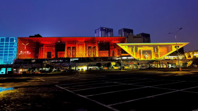 寸灘國際絲路花街建筑光影秀于7月1日開街上演啦！(圖17)