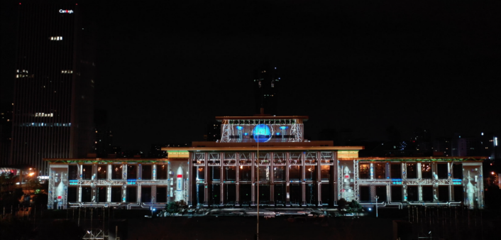 天空創(chuàng)想用科技點亮城市！杭州武林廣場3DMAPPING秀震撼上演！(圖5)